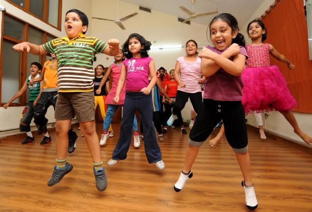 1542955111.BestDanceClassesForKidsInKolkatakidsstoppress